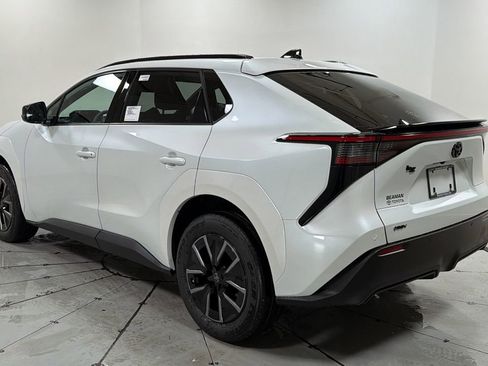 New 2026 Toyota bZ XLE image 7