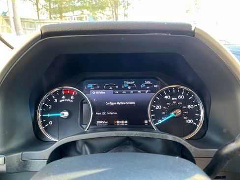 Used 2022 Ford F250 Lariat w/ Lariat Ultimate Package image 15