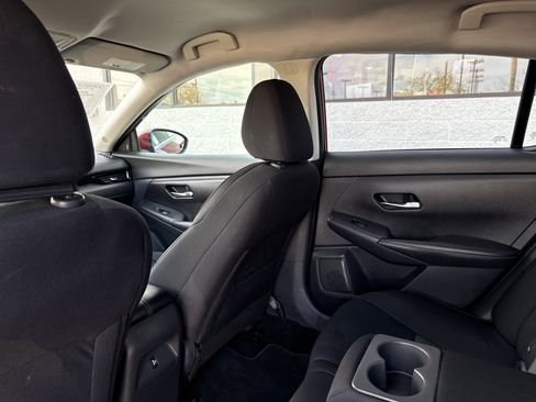 Used 2022 Nissan Sentra SV w/ Trunk Package image 27