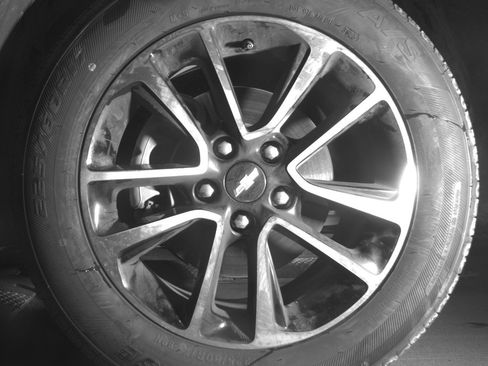 Used 2025 Chevrolet TrailBlazer LT AWD/4WD image 12