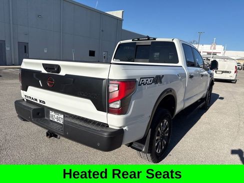 Used 2024 Nissan Titan PRO-4X w/ Pro-4x Convenience Package image 8