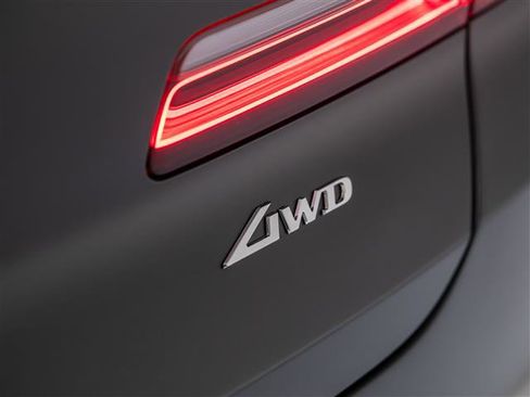 New 2026 Genesis GV80 2.5T Advanced image 16