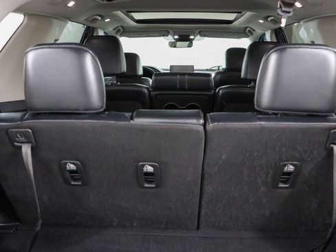 Used 2024 Honda Pilot Touring image 31