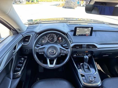 Used 2019 MAZDA CX-9 Touring w/ Touring Premium Package image 16