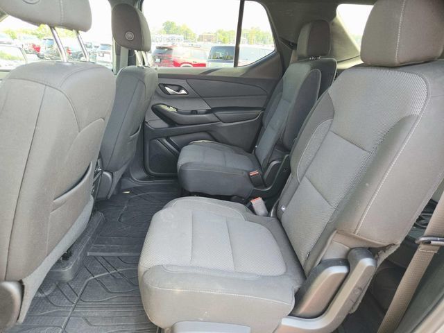 Used 2023 Chevrolet Traverse LT w/ LPO, Floor Liner Package AWD/4WD image 8