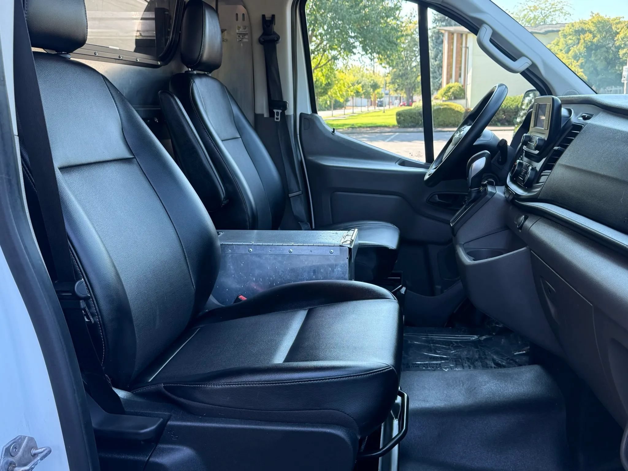Used 2020 Ford Transit 150 Low Roof RWD image 16