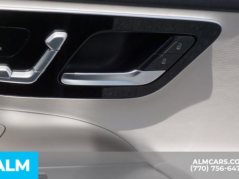Used 2023 Mercedes-Benz C 300 Sedan image 49