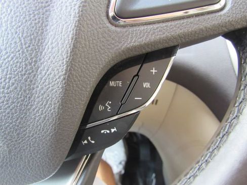 Used 2015 Lincoln MKC FWD w/ Equipment Group 102A Reserve image 39