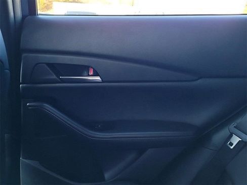 Certified 2025 MAZDA CX-30 AWD 2.5 S w/ Preferred Package image 18