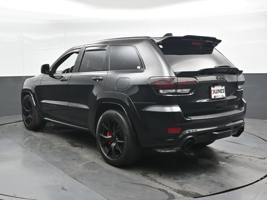 Used 2020 Jeep Grand Cherokee SRT w/ Trailer Tow Group IV AWD/4WD image 9