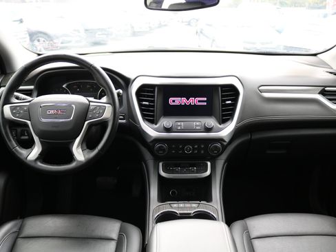 Used 2023 GMC Acadia SLT image 23