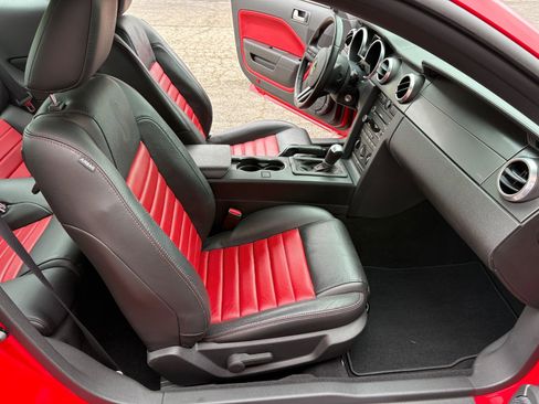 Used 2008 Ford Mustang Shelby GT500 RWD image 72