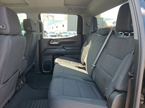 Used 2024 Chevrolet Silverado 1500 LT AWD/4WD image 13