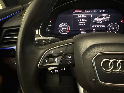 Used 2019 Audi Q7 3.0T Prestige w/ Prestige Package AWD/4WD image 39