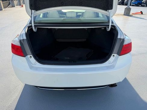 Used 2013 Honda Accord LX image 10