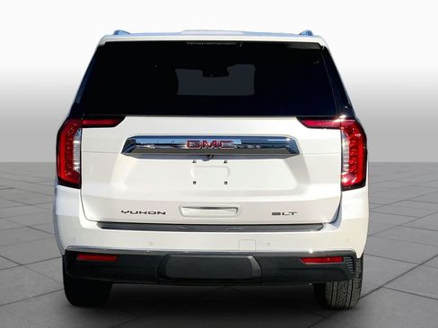 Used 2023 GMC Yukon SLT w/ SLT Premium Package AWD/4WD image 5