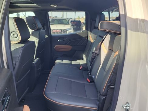 New 2026 GMC Canyon AT4 w/ Technology Plus Package image 46