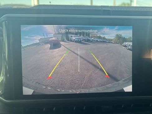 Used 2024 Jeep Wrangler Unlimited Rubicon 4xe image 29