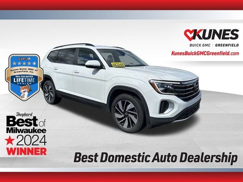 Used 2024 Volkswagen Atlas SE image 1