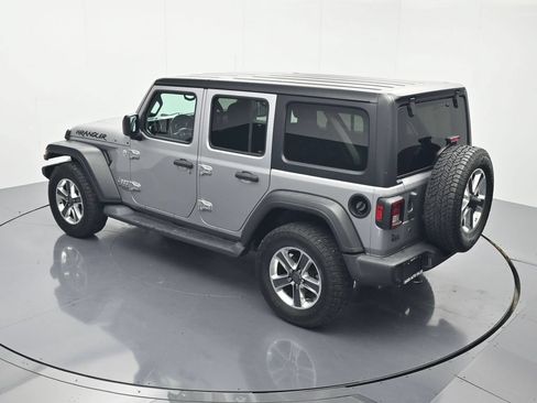 Used 2019 Jeep Wrangler Unlimited Sport w/ Technology Group AWD/4WD image 34