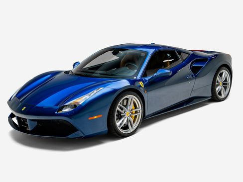 Used 2017 Ferrari 488 GTB RWD image 8