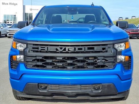 Used 2025 Chevrolet Silverado 1500 Custom w/ Turbomax Blackout Package image 9