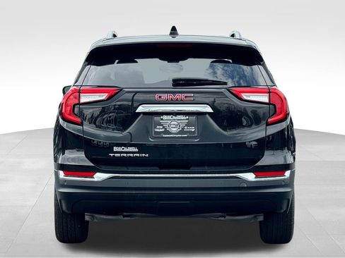 Used 2022 GMC Terrain SLT w/ Tech Package FWD image 6