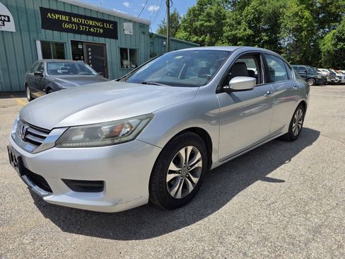 Used 2014 Honda Accord LX image 4