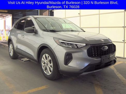 Used 2023 Ford Escape Active image 5