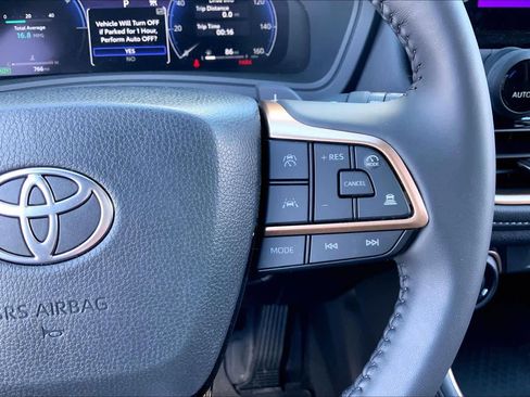 Used 2026 Toyota Grand Highlander AWD Hybrid image 25