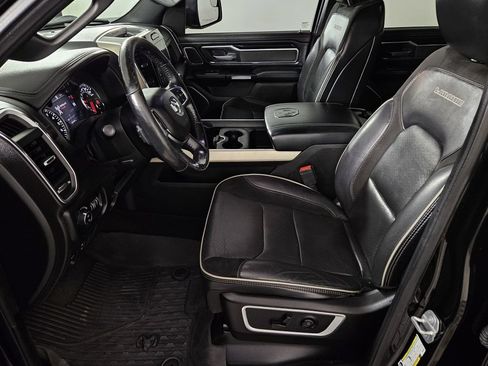 Used 2019 RAM 1500 Laramie RWD image 24
