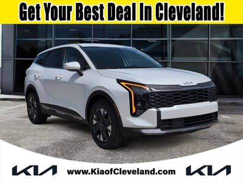 New 2026 Kia Sportage LX image 1