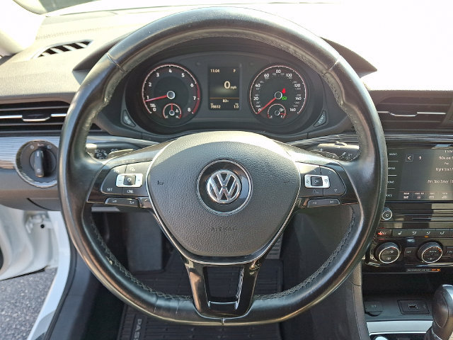 Used 2020 Volkswagen Passat 2.0T R-Line FWD image 20