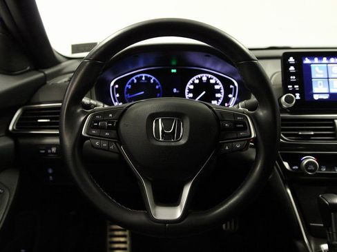 Used 2021 Honda Accord Sport image 14