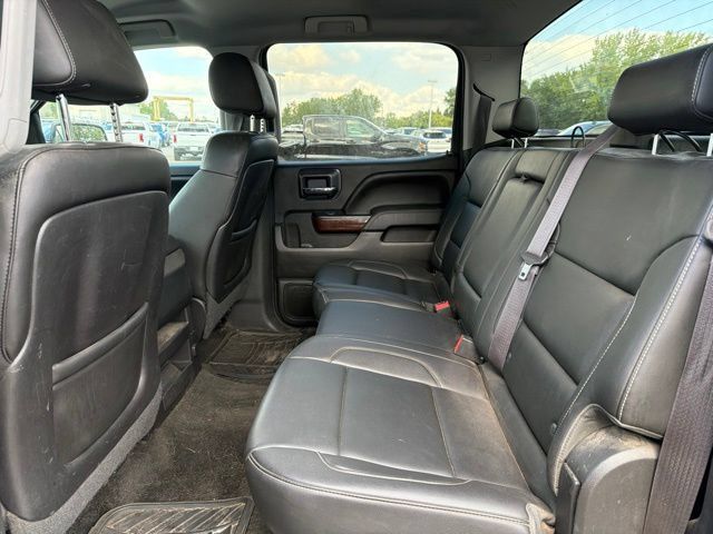 Used 2015 GMC Sierra 1500 SLT w/ SLT Crew Cab Value Package AWD/4WD image 17