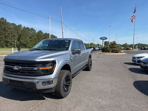 New 2026 Ford F150 XLT w/ Equipment Group 302A MID AWD/4WD image 6