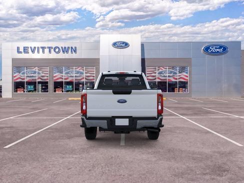 New 2026 Ford F250 XL w/ XL Off-Road Package AWD/4WD image 5