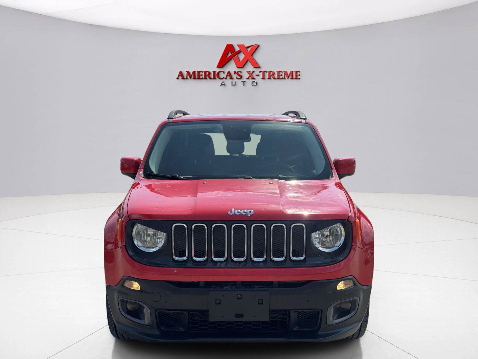 Used 2015 Jeep Renegade Latitude w/ Popular Equipment Group FWD image 9