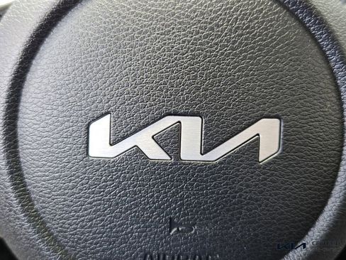 Certified 2023 Kia Soul GT-Line FWD image 31