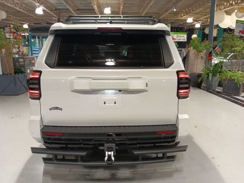 Used 2025 Toyota 4Runner TRD Sport Premium AWD/4WD image 11