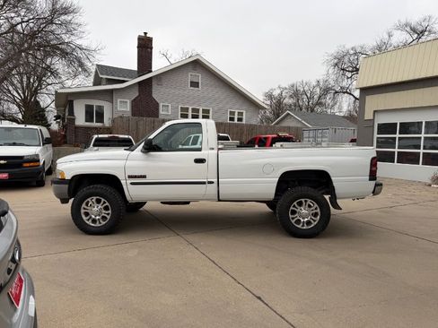 Used 2002 Dodge Ram 2500 Truck SLT image 20