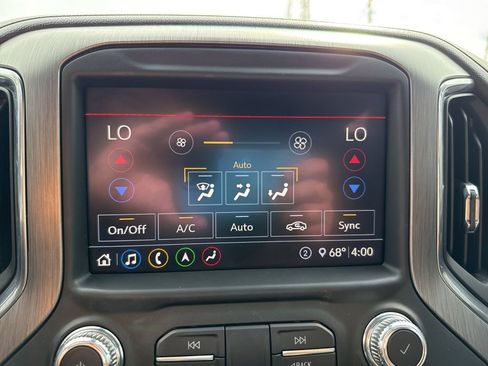 Used 2020 GMC Sierra 3500 Denali w/ Denali Ultimate Package image 23