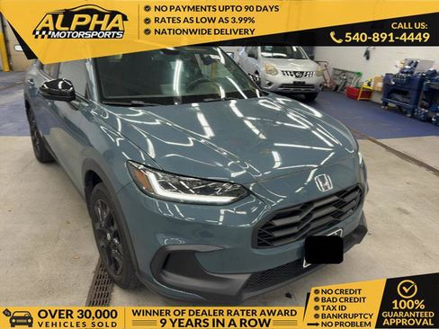 Used 2025 Honda HR-V Sport image 1