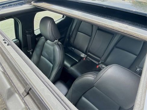 Used 2024 MAZDA MAZDA3 s image 16