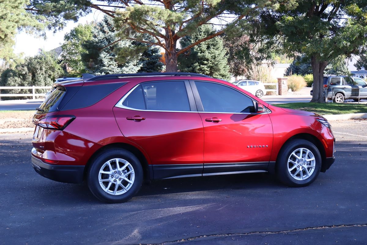 Used 2023 Chevrolet Equinox LT AWD/4WD image 4