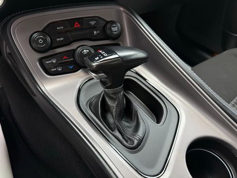 Used 2023 Dodge Challenger SXT image 38