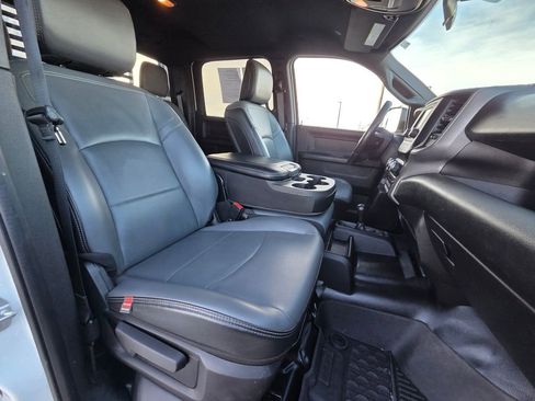 Used 2022 RAM 2500 Tradesman image 31