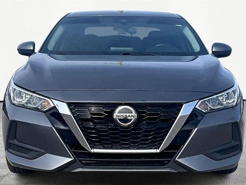 Used 2021 Nissan Sentra SV image 3