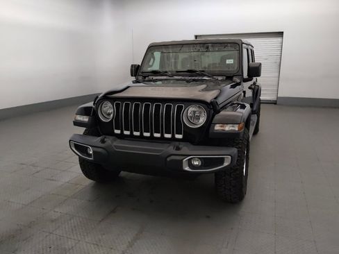 Used 2019 Jeep Wrangler Unlimited Sahara AWD/4WD image 15