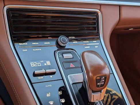 Used 2023 Porsche Panamera Platinum Edition w/ Sportdesign Package image 19